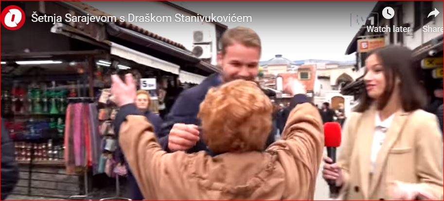 Stanivuković, SA, grljeneje